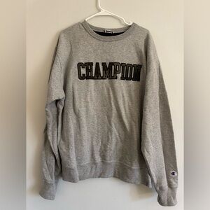 Champion crew neck- grey and camo